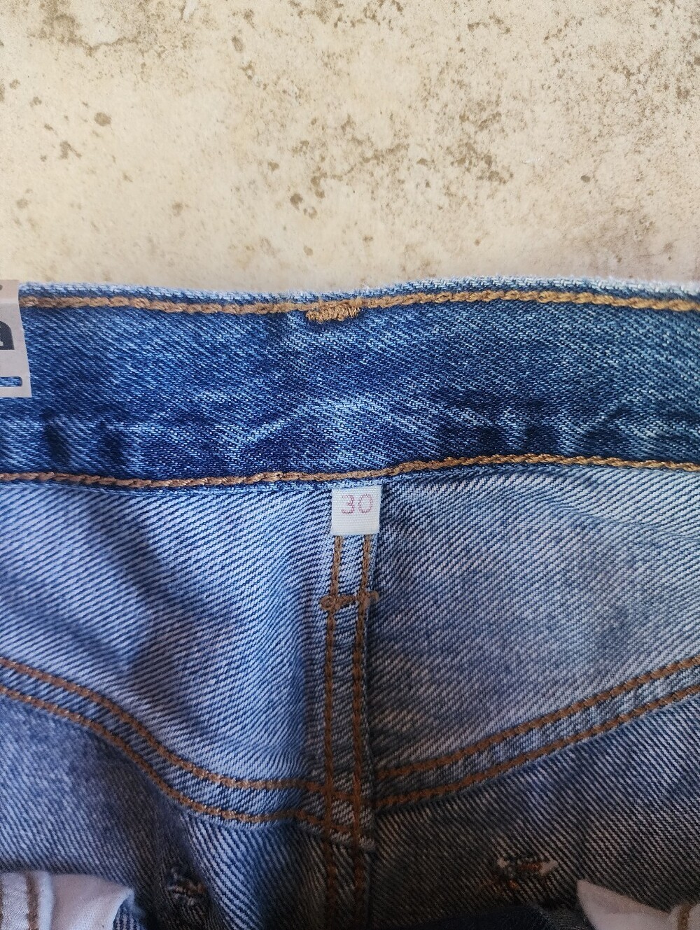 Levi's Denim Jean Skirt - Picture 2 of 5